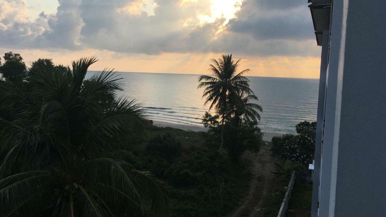 Khanom Sea Breeze Apartment Kültér fotó