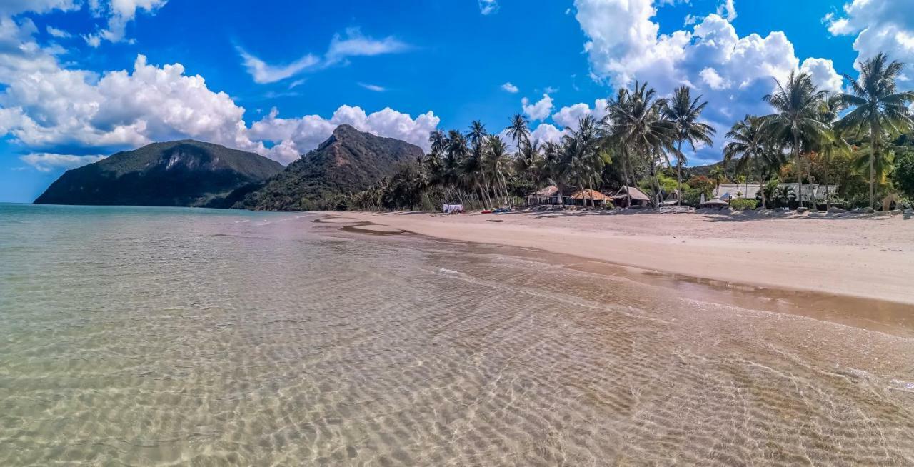 Khanom Sea Breeze Apartment Kültér fotó