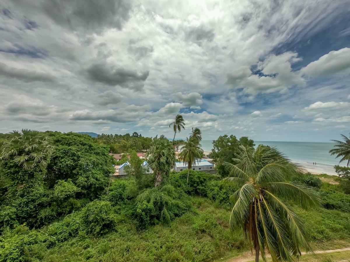Khanom Sea Breeze Apartment Kültér fotó
