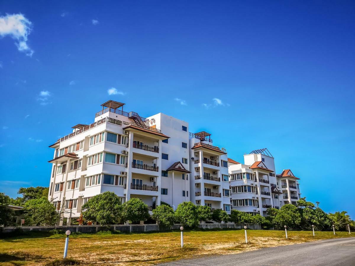Khanom Sea Breeze Apartment Kültér fotó